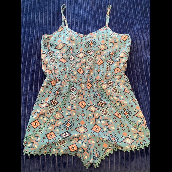 Turquoise Lace-Edge Tribal Print Romper - Picture 1 of 2